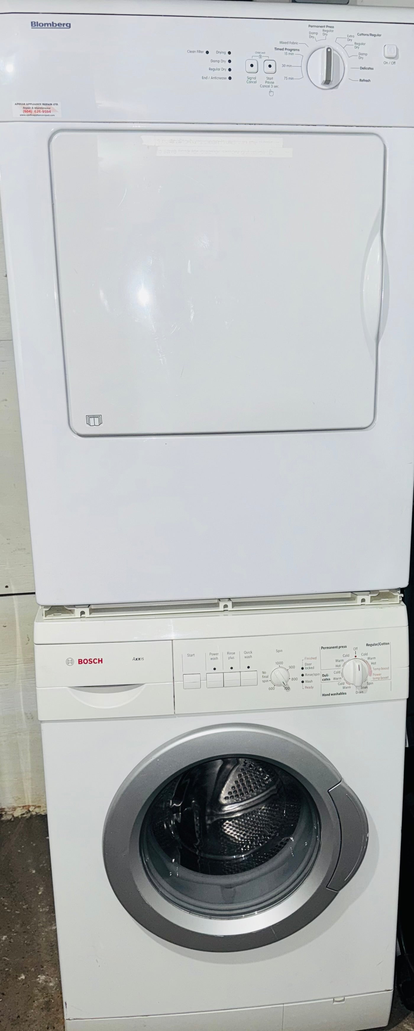 Bosch washer Blomberg dryer stackable $600