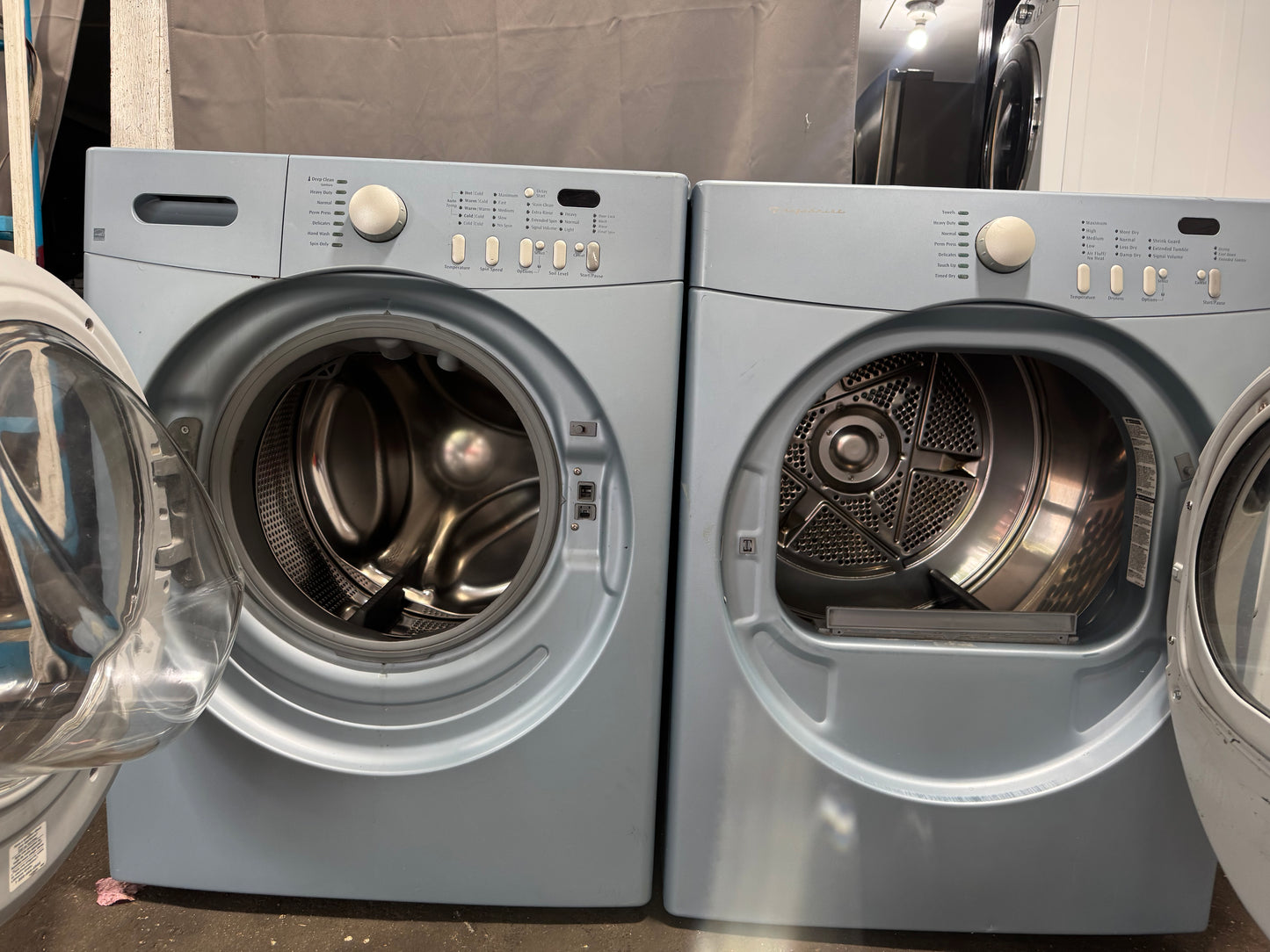 Frigidaire affinity front load washer dryer $600