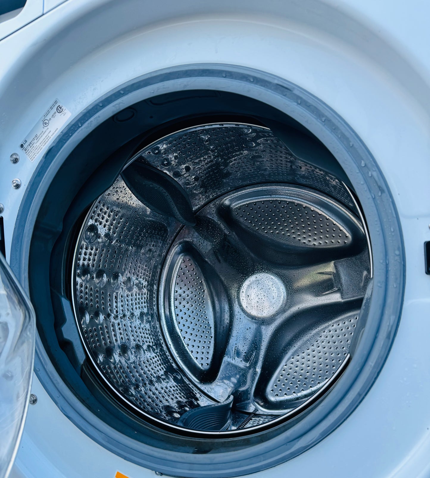 LG  front load washer & dryer set $600